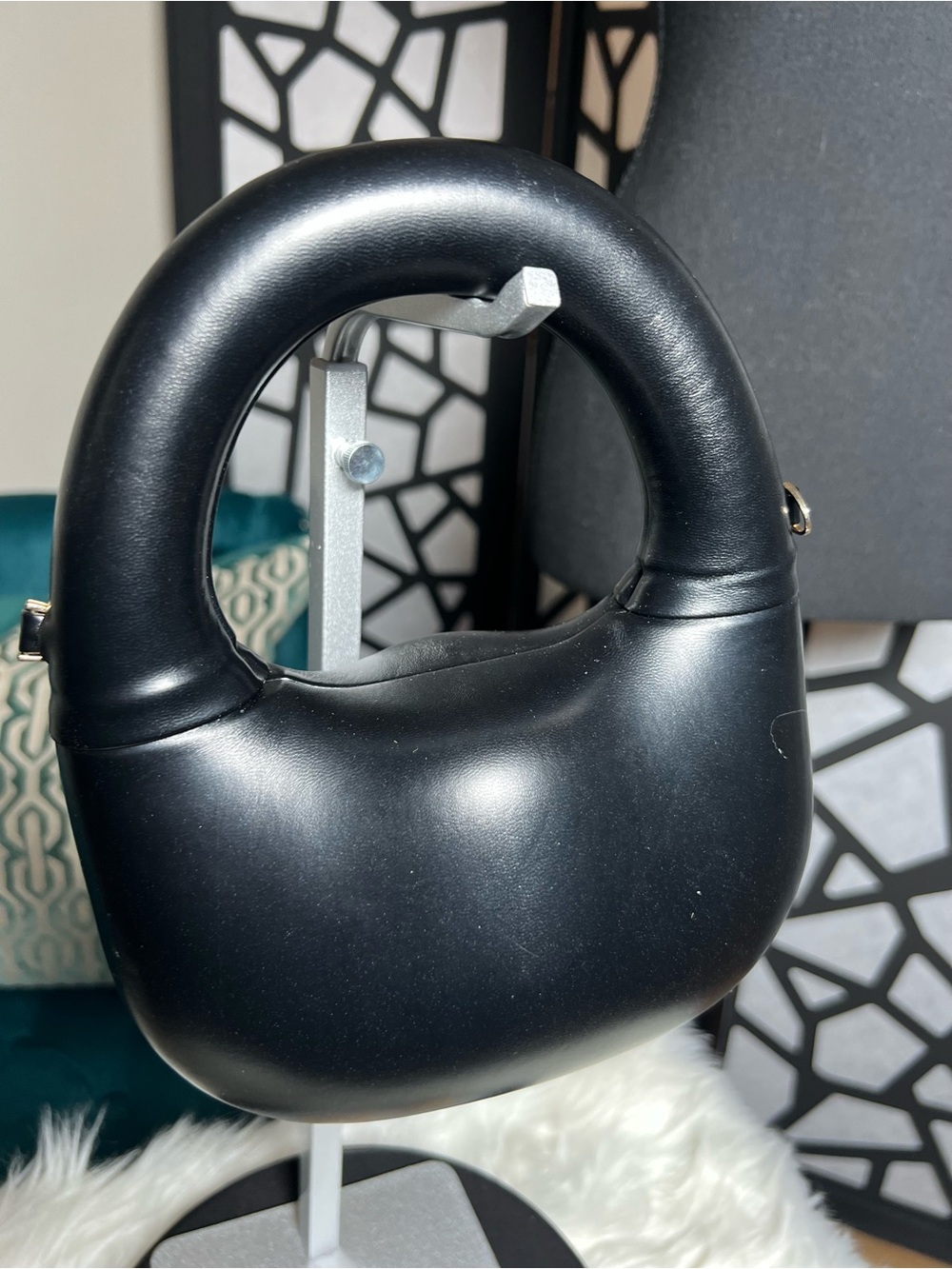Mini Black Faux Leather Clutch with Sculpted Handle, Gold Bag Chain Included EUC - Picture 2 of 6